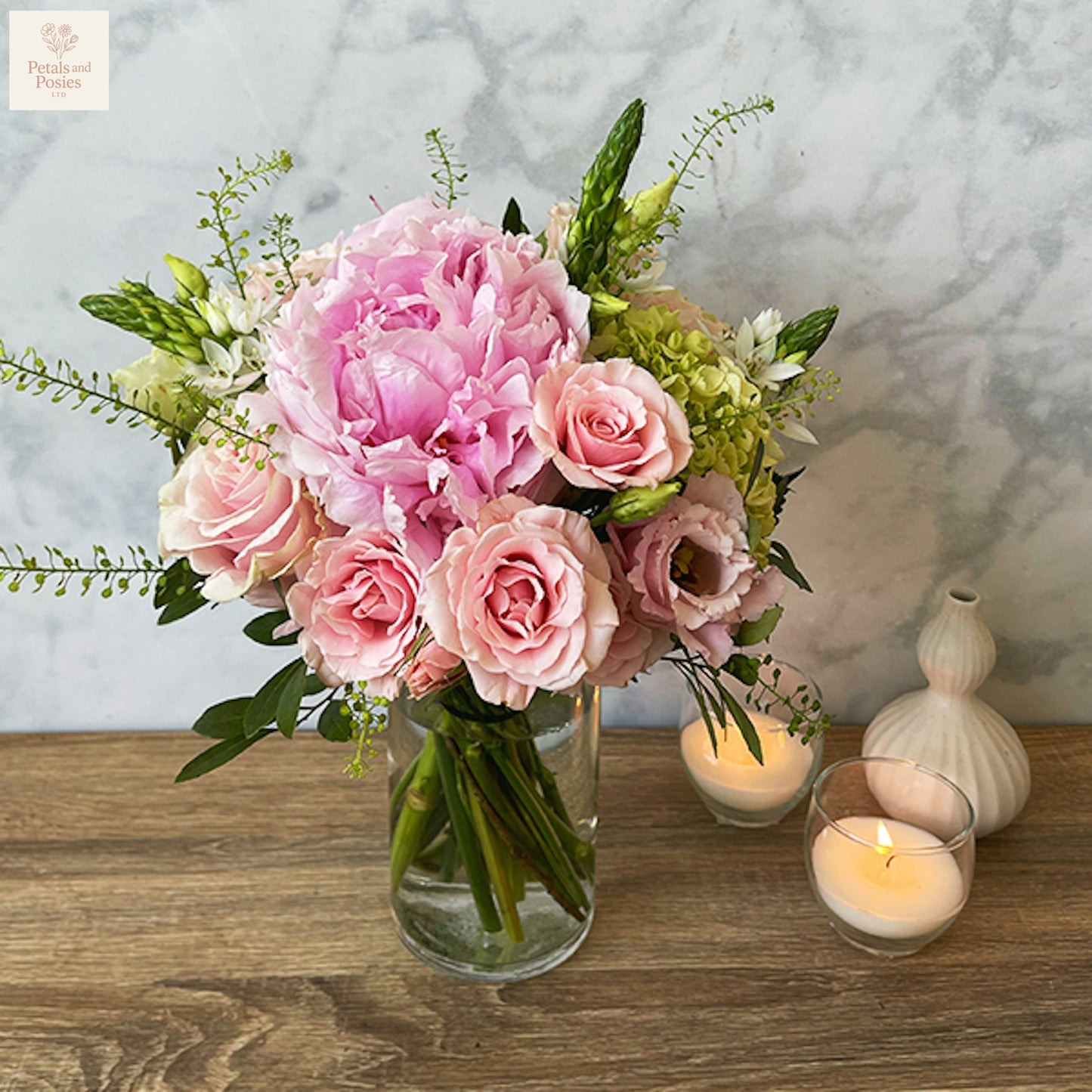 Peony Hand-Tie