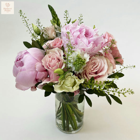 Peony Hand-Tie